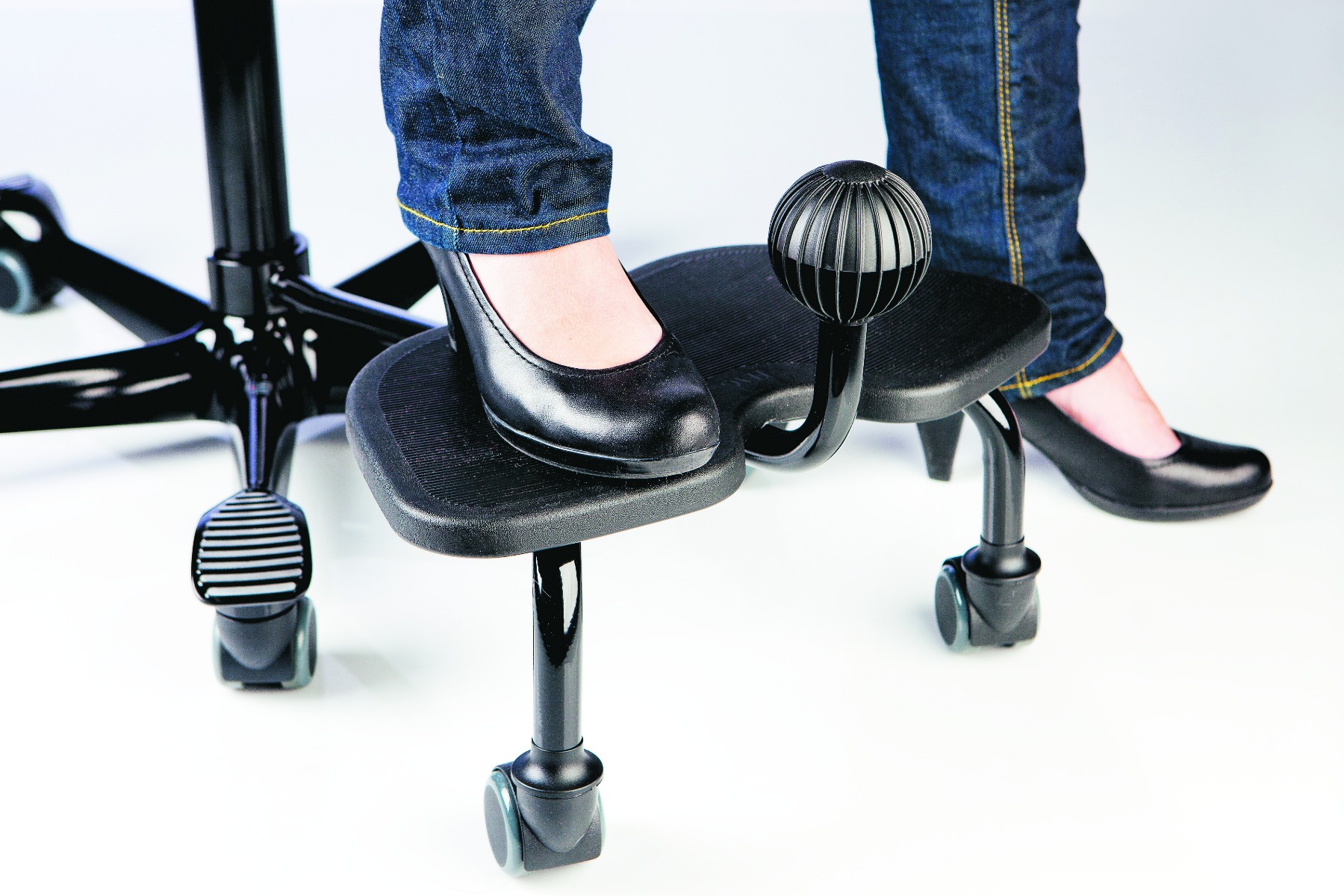 Bureaustoel Capisco Puls 8010, stofgr. 2