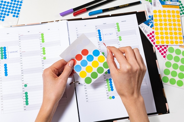 Etiket Herma 1855 12mm rond d.groen; pk 240st